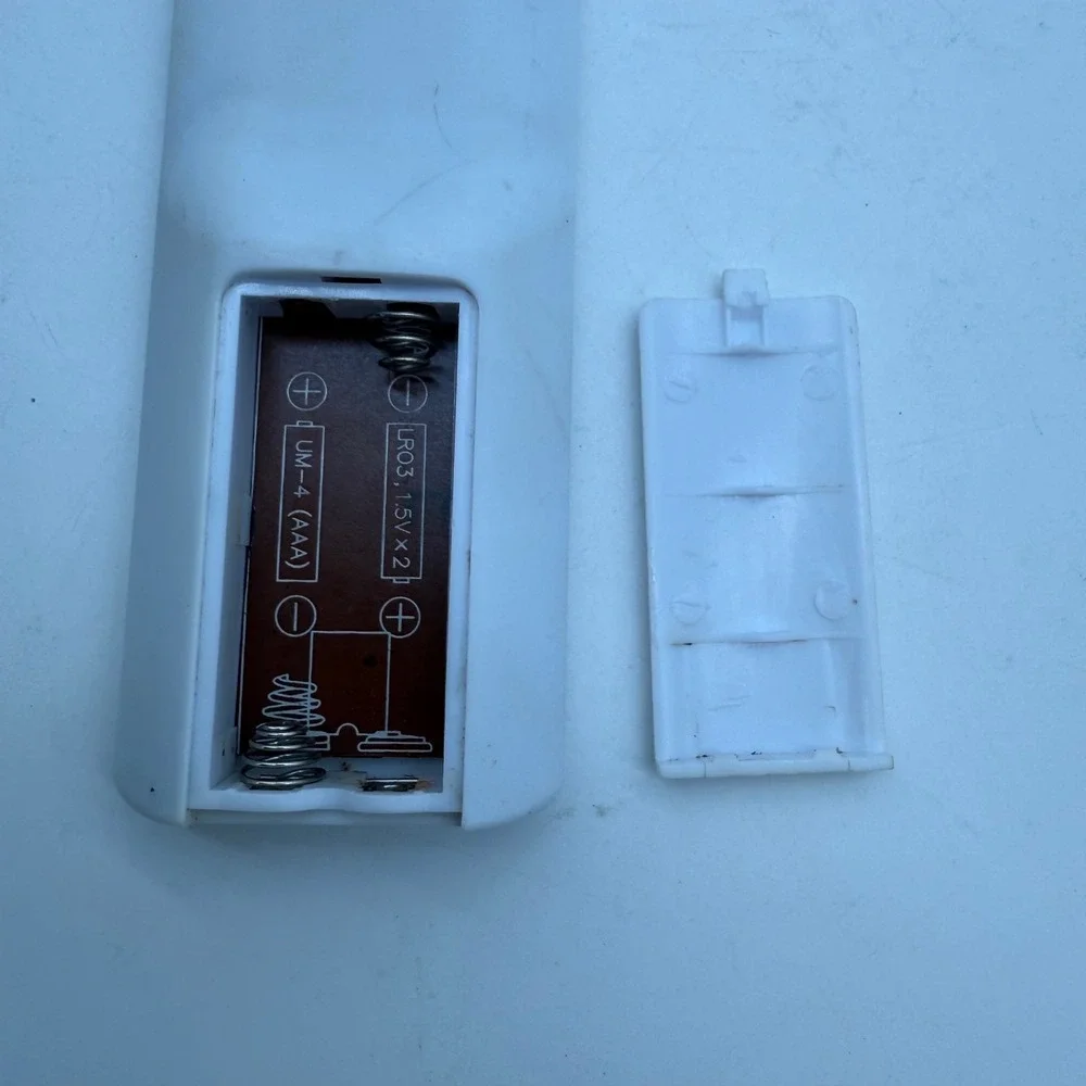RCA Universal Remote‎ Control White TV DVD Player VCR Cable Box Replacement
